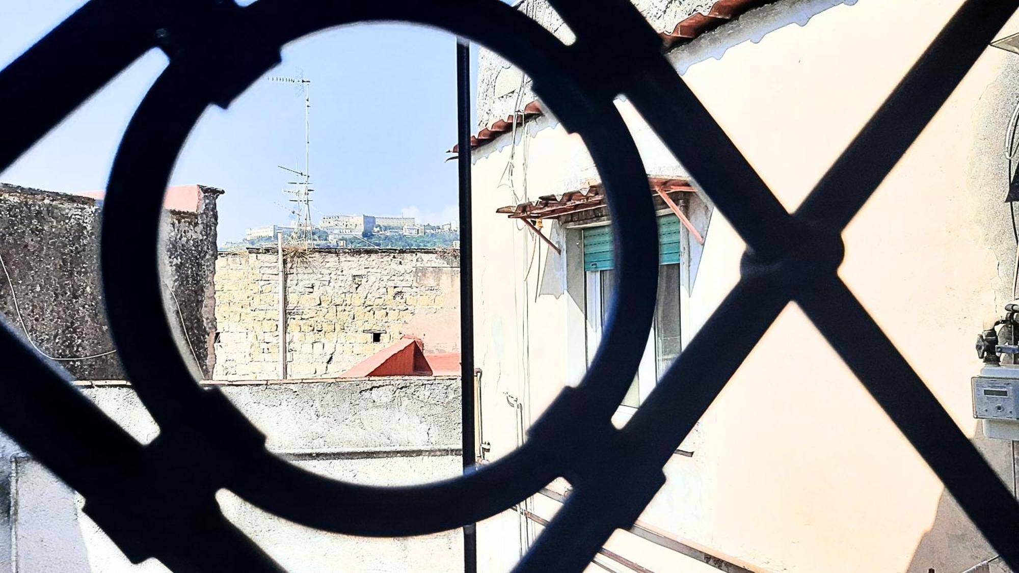 La Stanza Di Daria - Un Nido Silenzioso Nel Cuore Del Centro Storico Неаполь Экстерьер фото